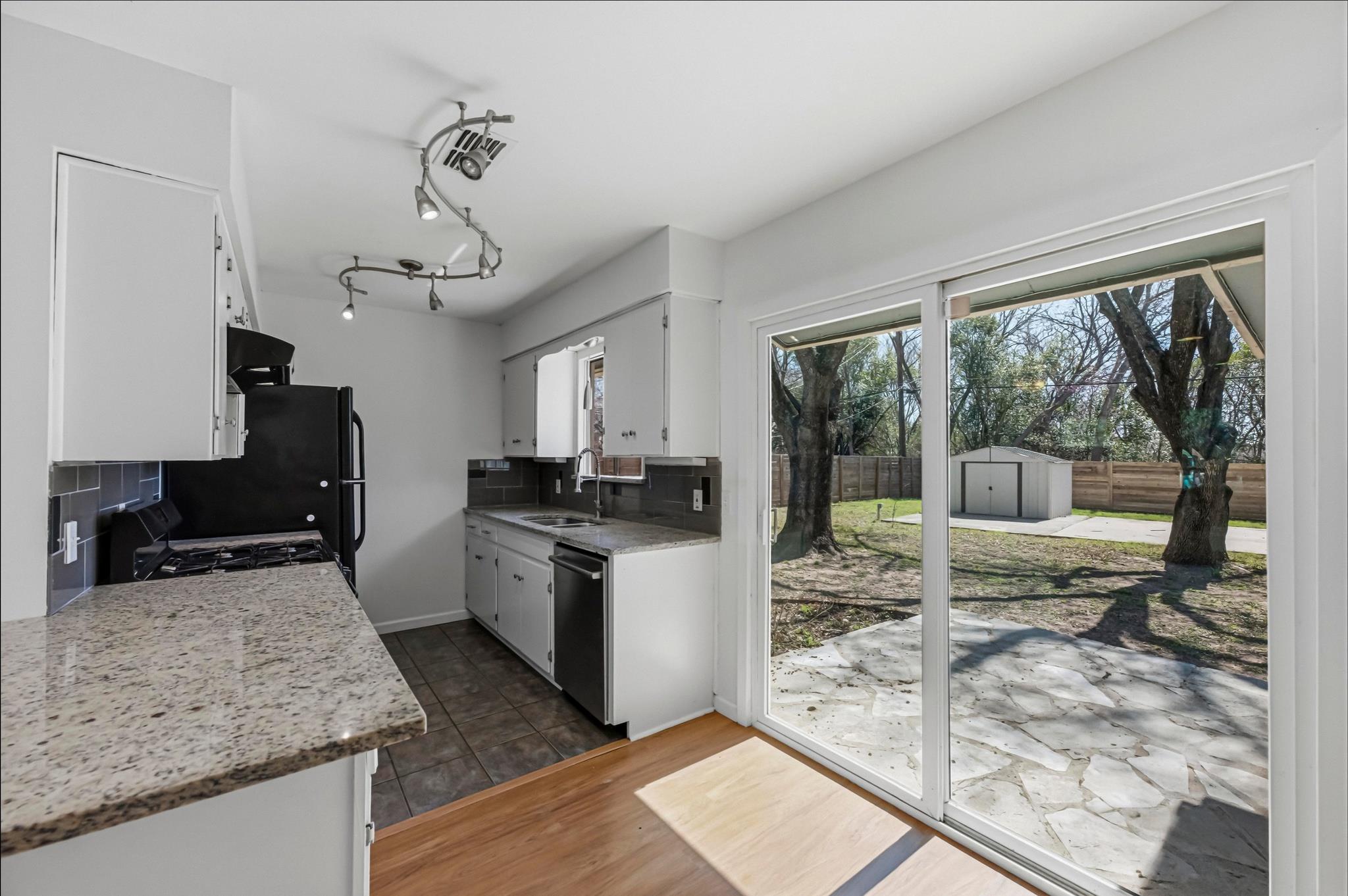 1005 Arthur Stiles Rd, Austin, TX 78721