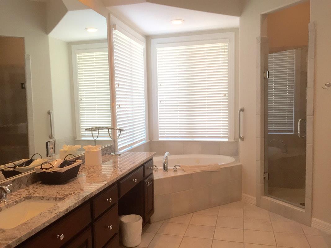 8212 Barton Club Dr # 12-9, Austin, TX 78735