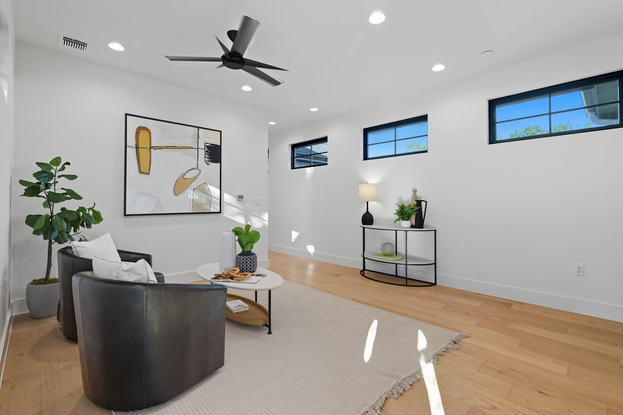 5012 Highland Ct, Austin, TX 78731