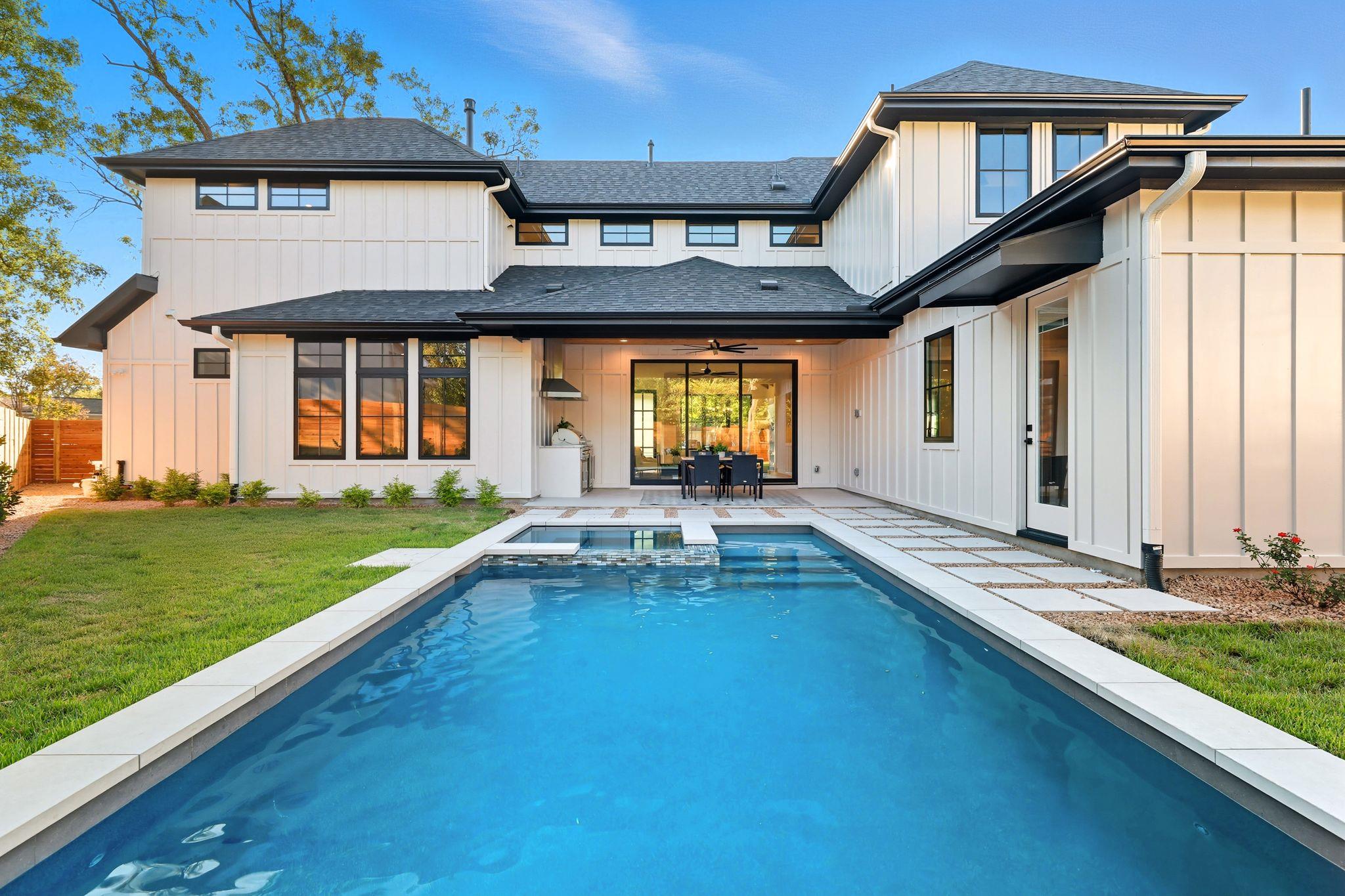 5012 Highland Ct, Austin, TX 78731