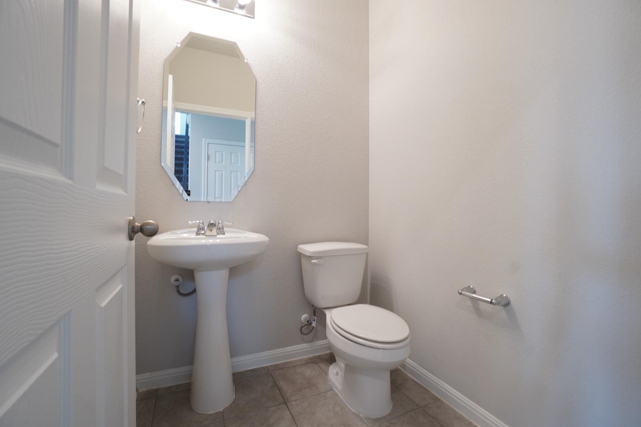 104 HIGH MESA Dr, Georgetown, TX 78628