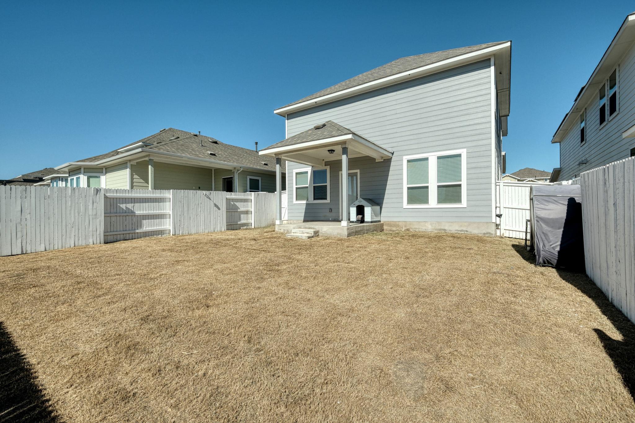 167 Appleberry Ln, Elgin, TX 78621