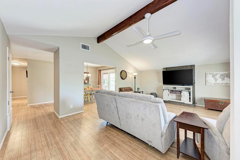 210 Clearday Dr, Austin, TX 78745