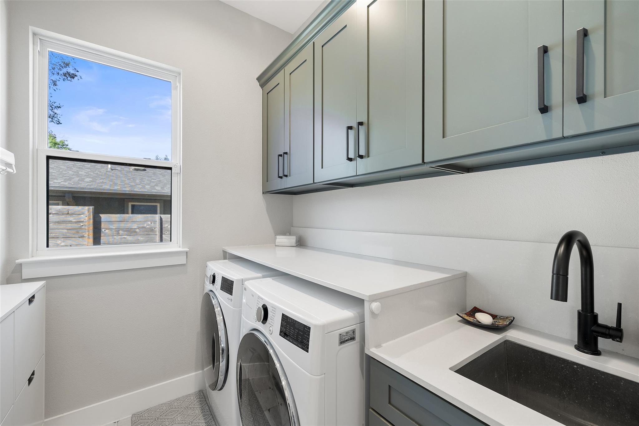 1507 Villanova Dr, Austin, TX 78757