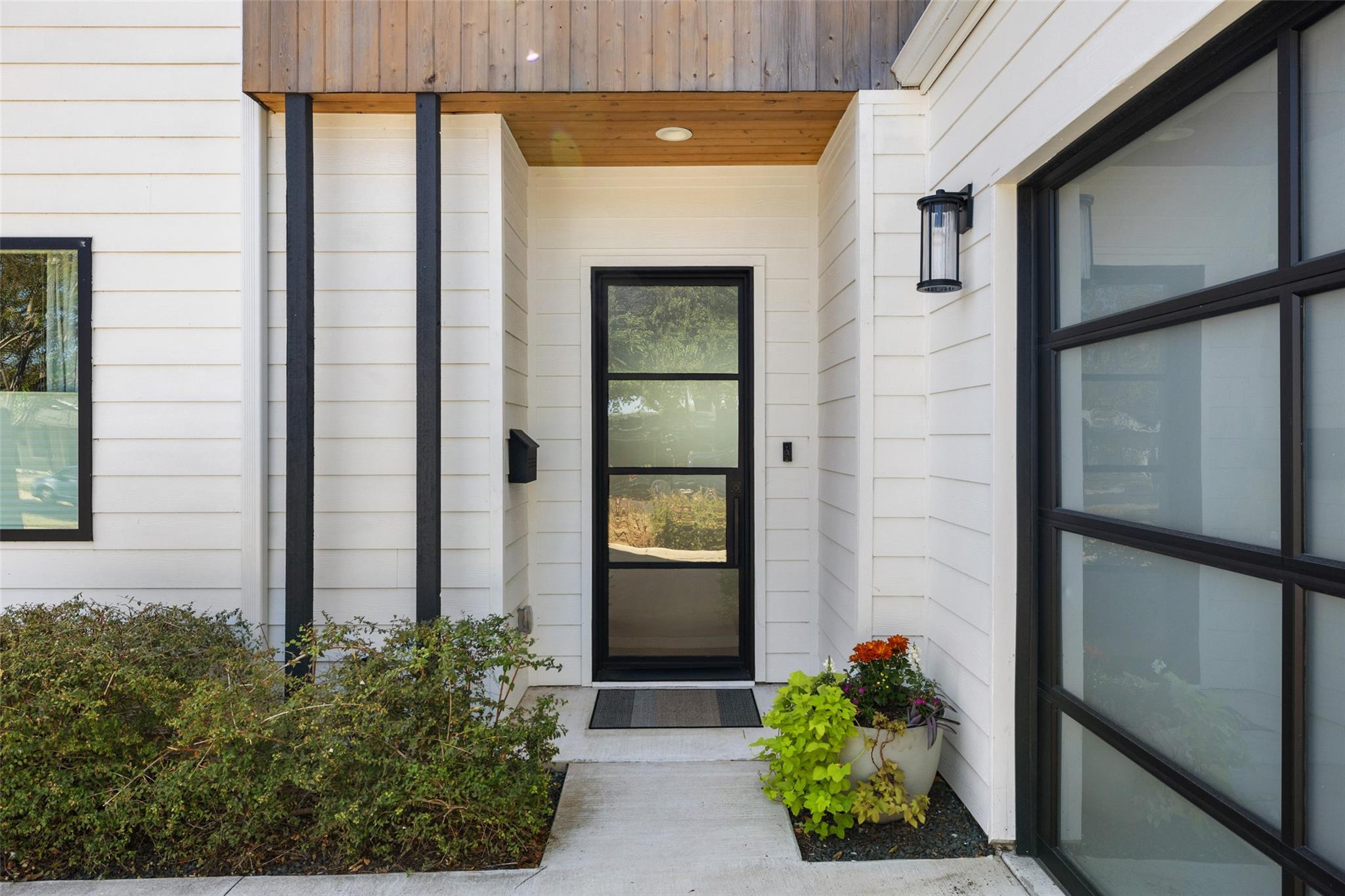 1507 Villanova Dr, Austin, TX 78757