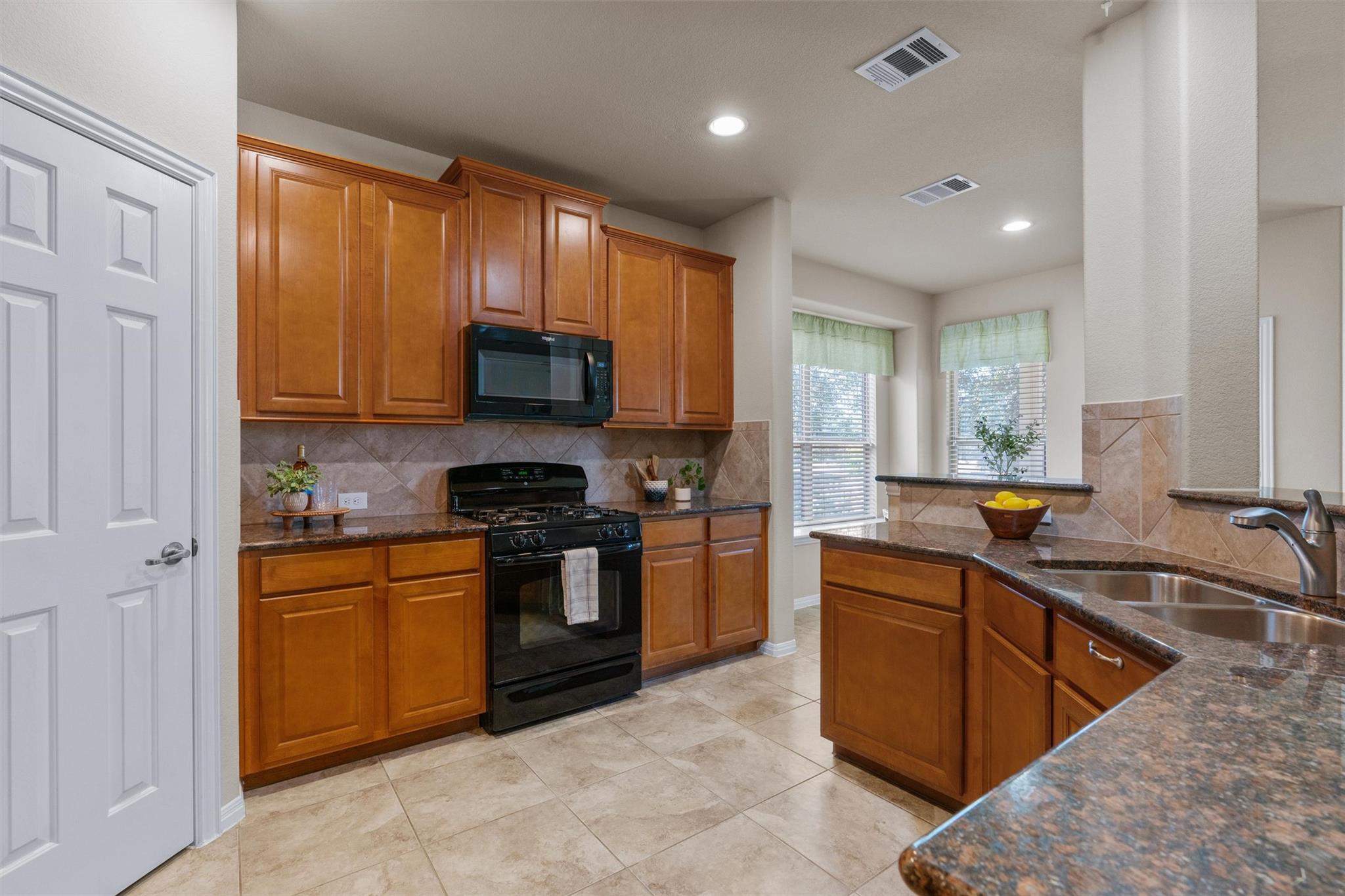 245 Caddo Lake Dr, Georgetown, TX 78628