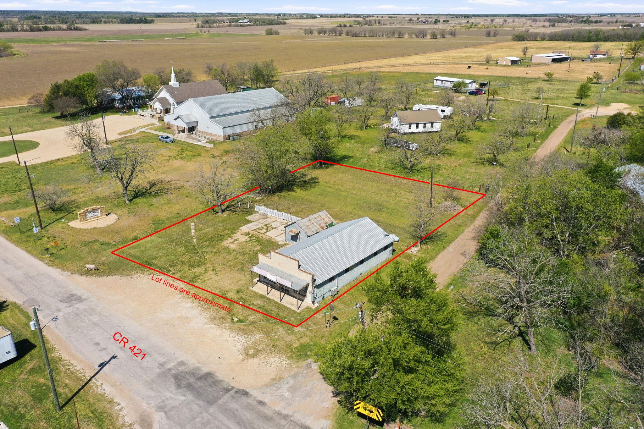 110 County Road 421, Thorndale, TX 76577