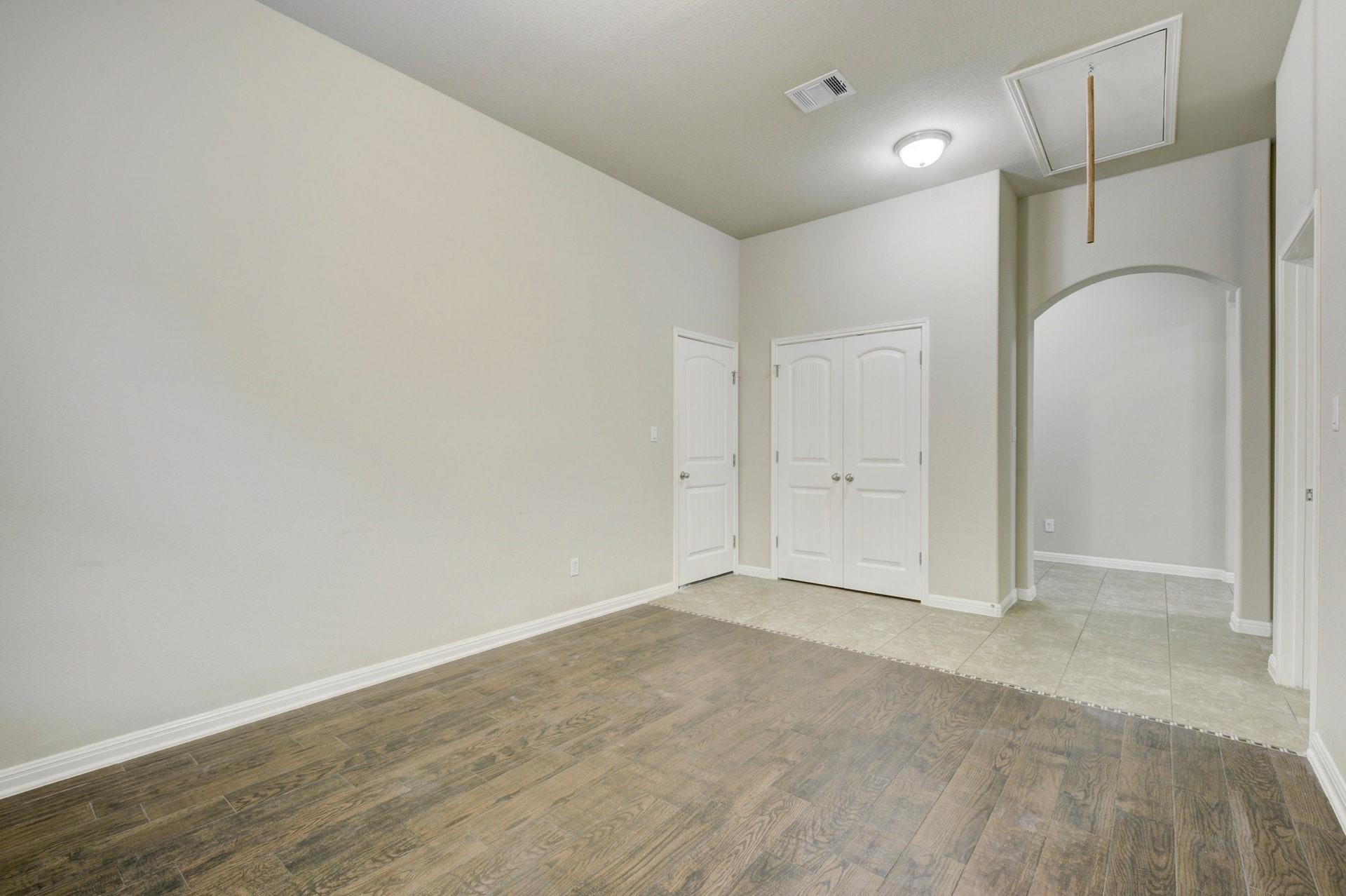 101 Lake Whitney Ct, Georgetown, TX 78628