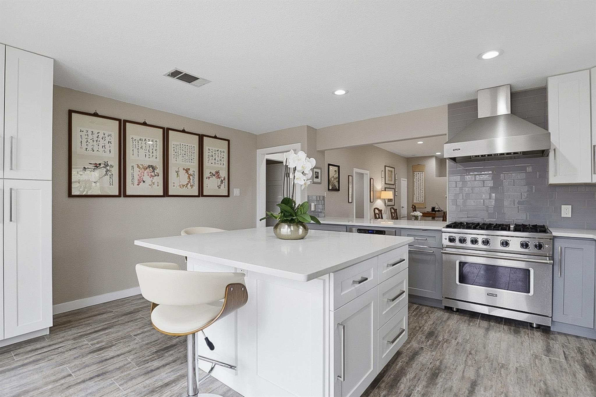 445 Rocky River Rd, West Lake Hills, TX 78746