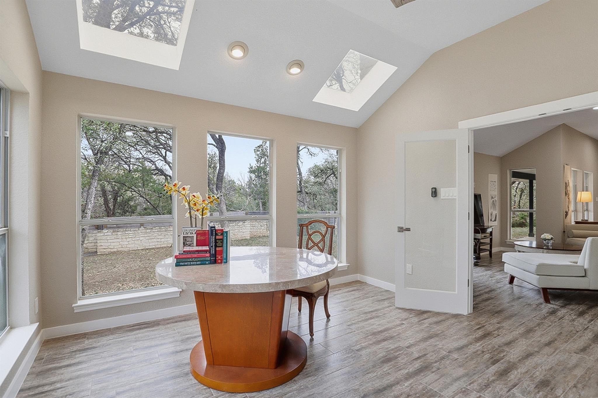 445 Rocky River Rd, West Lake Hills, TX 78746