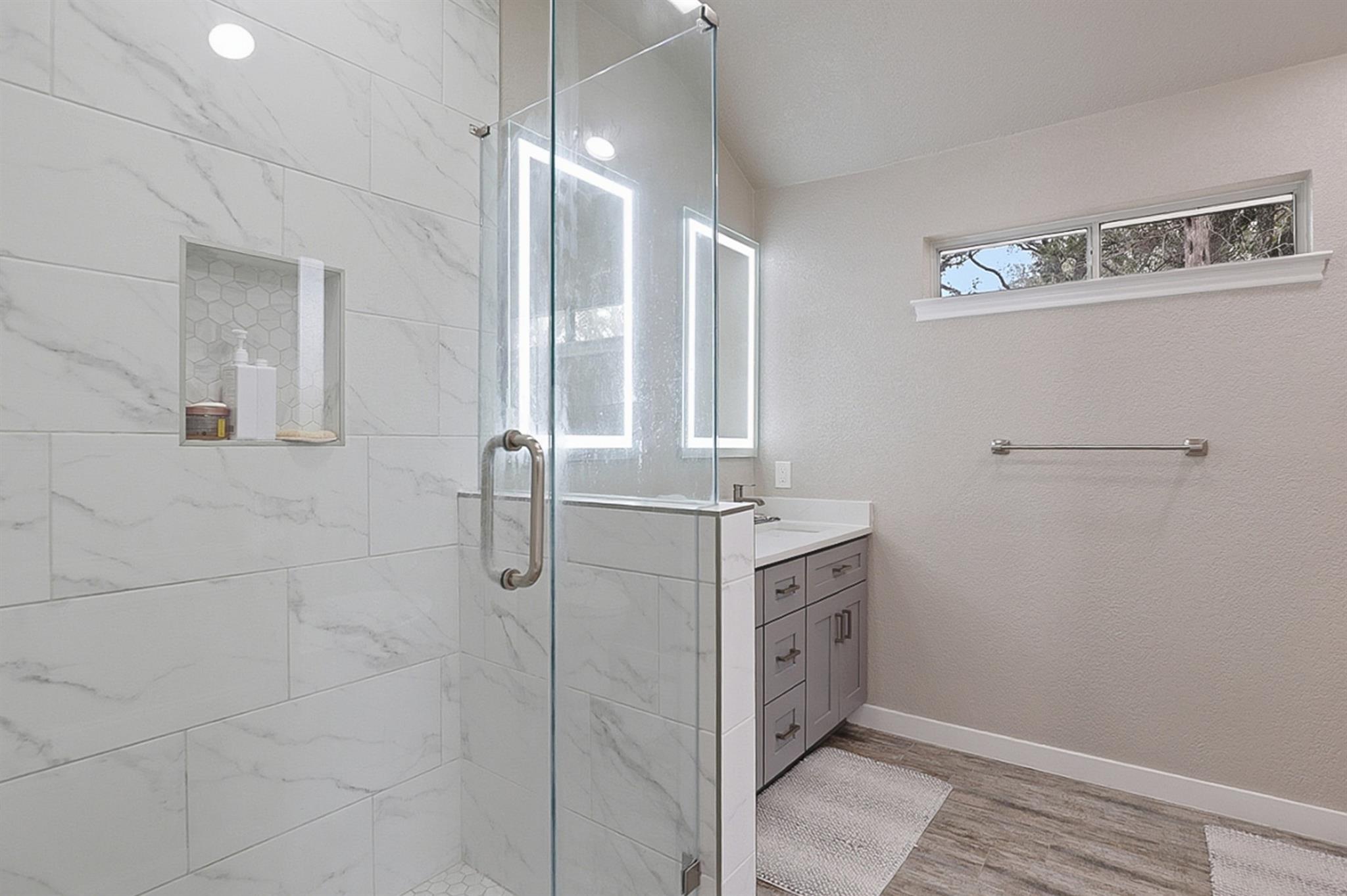 445 Rocky River Rd, West Lake Hills, TX 78746