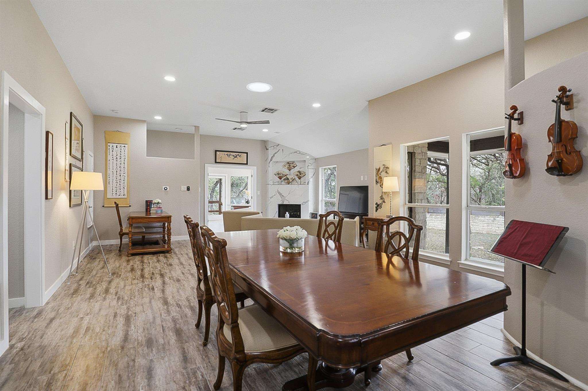 445 Rocky River Rd, West Lake Hills, TX 78746