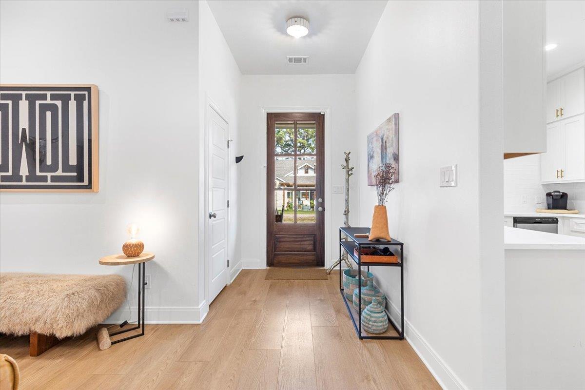 133 Lake Point Way, Bastrop, TX 78602