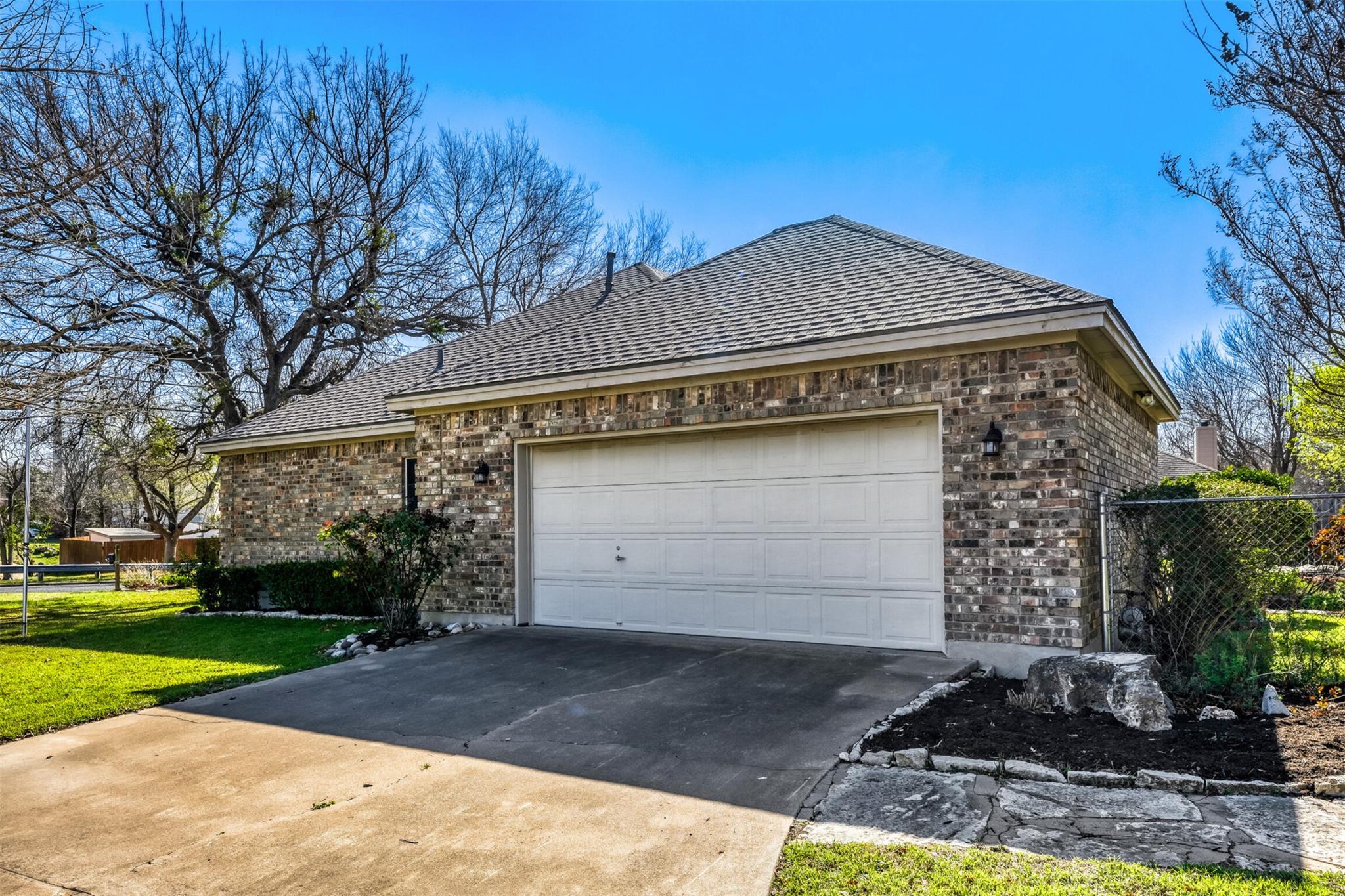 100 Susana Dr, Georgetown, TX 78628