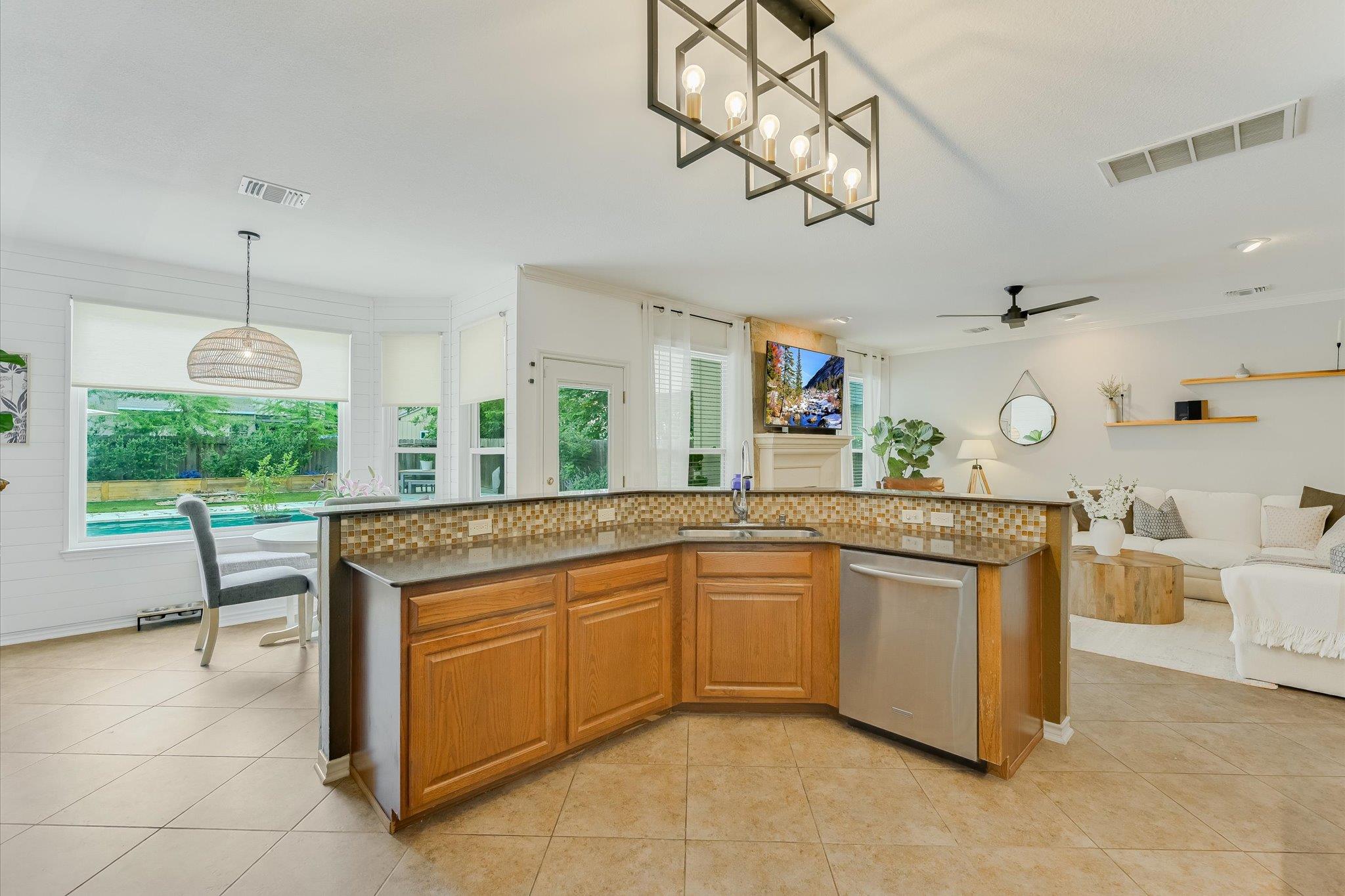 803 Crocus Dr, Cedar Park, TX 78613