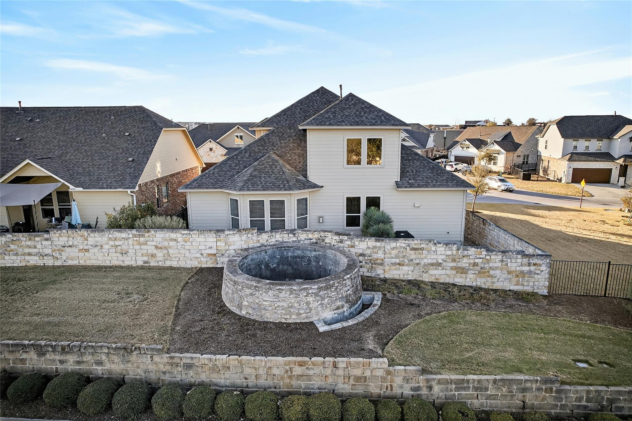 156 Village Oak Dr, Austin, TX 78737