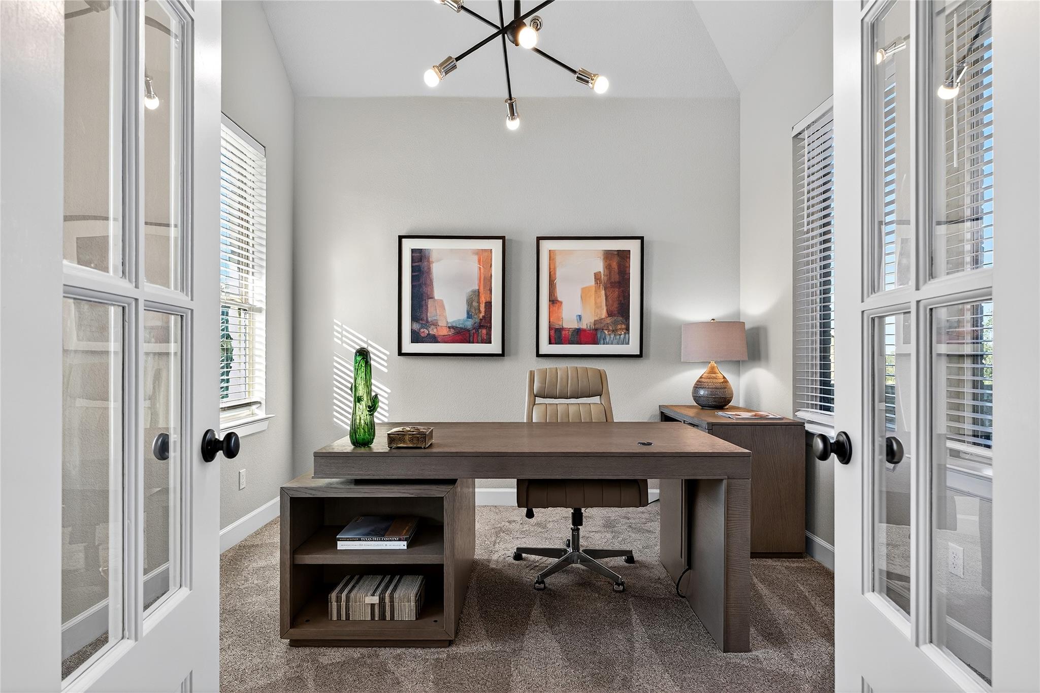 156 Village Oak Dr, Austin, TX 78737