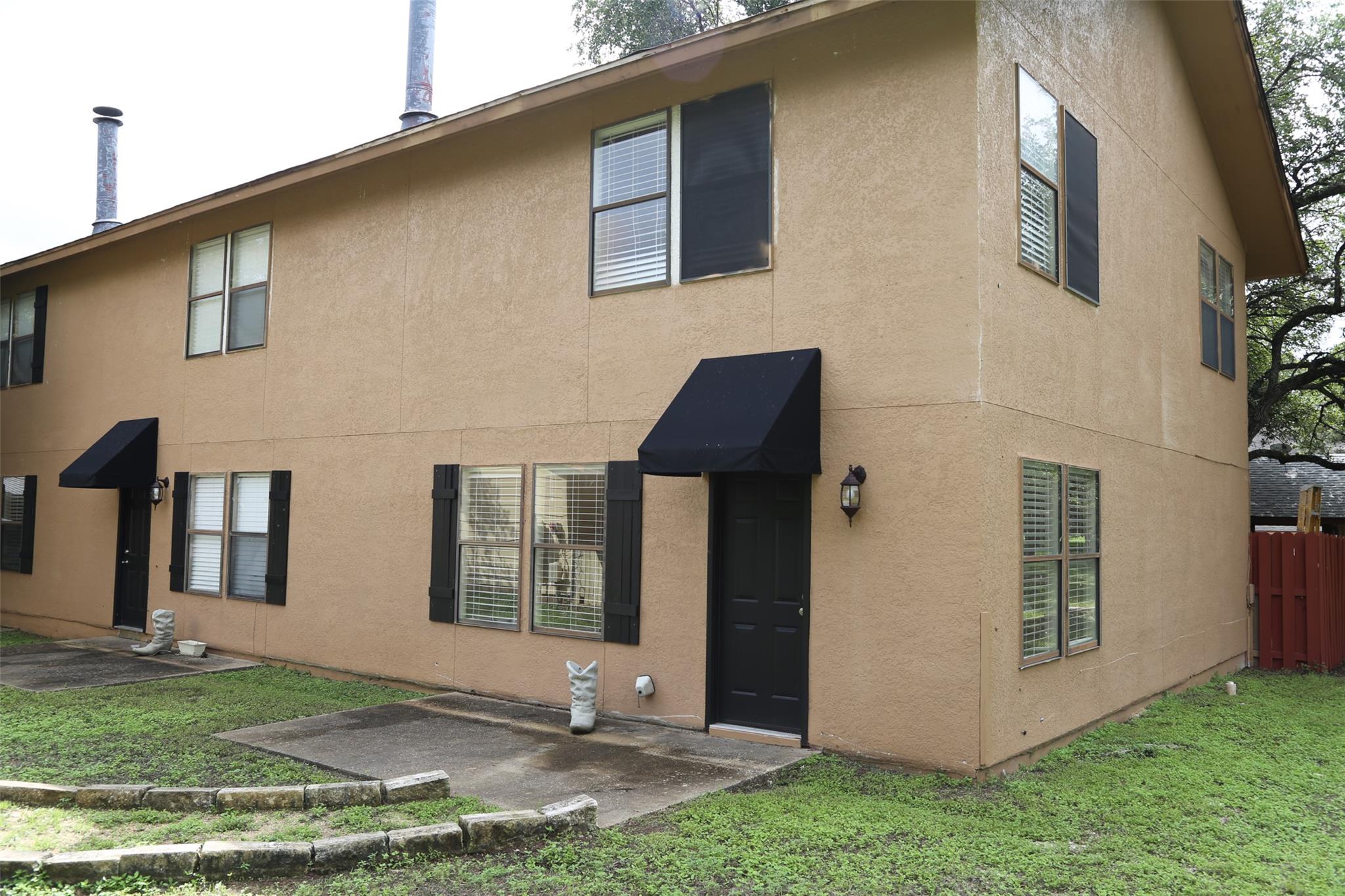 4 Deerfield Dr # D, Wimberley, TX 78676