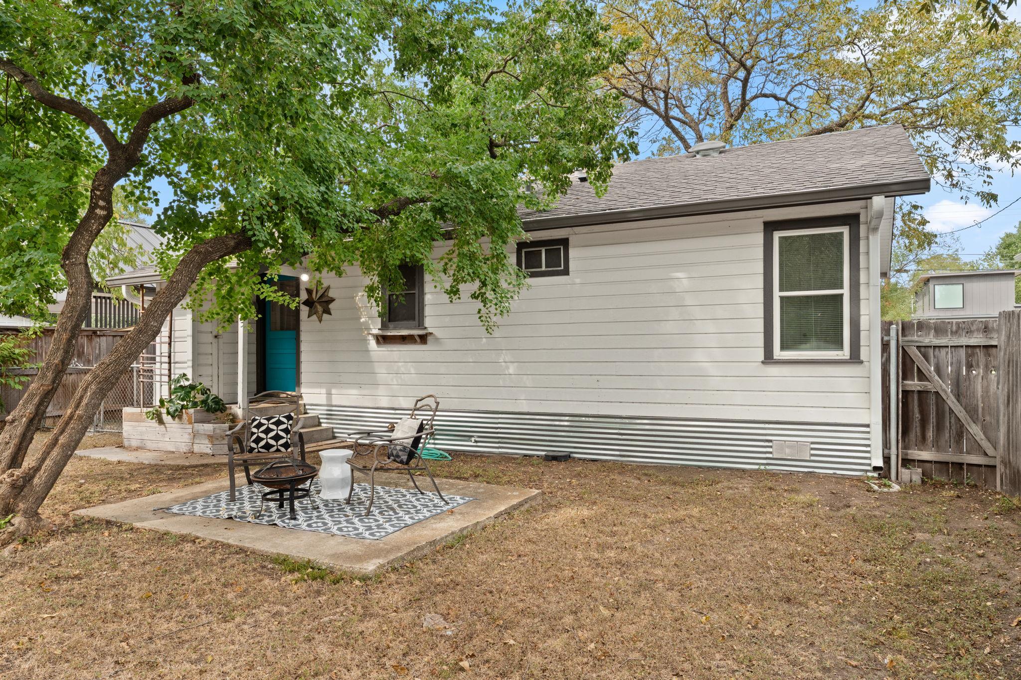 1909 Piedmont Ave, Austin, TX 78757