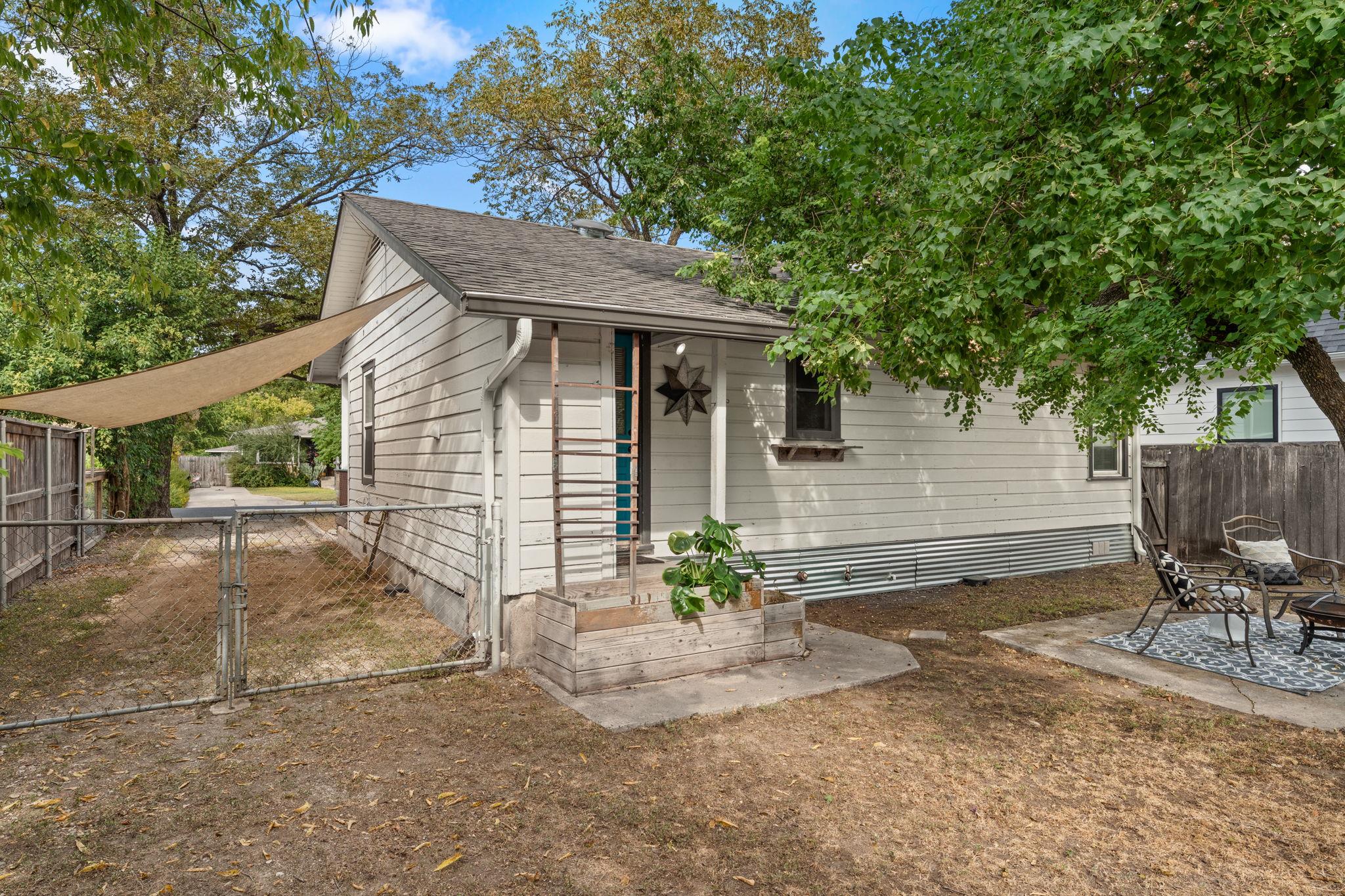 1909 Piedmont Ave, Austin, TX 78757