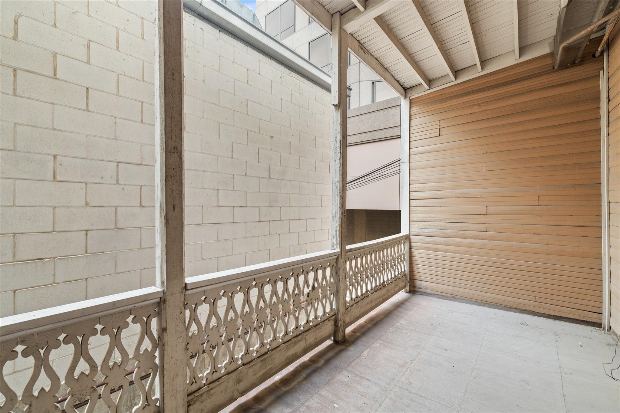 109 E 10th St, Austin, TX 78701