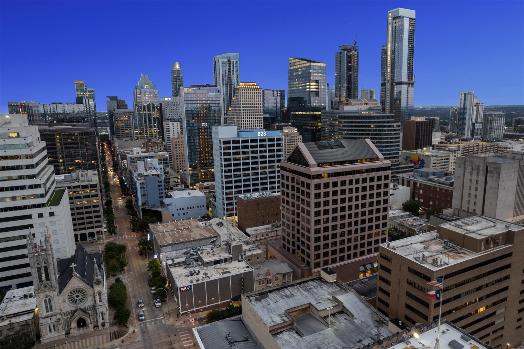 109 E 10th St, Austin, TX 78701