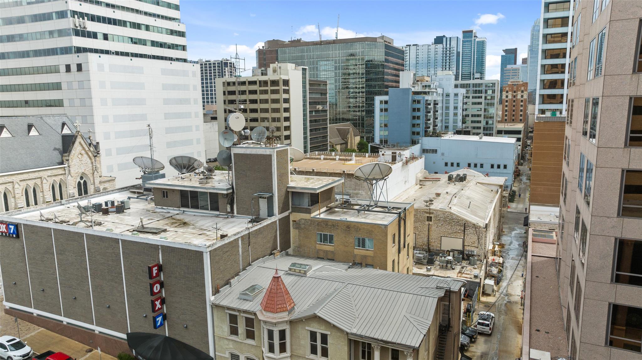 109 E 10th St, Austin, TX 78701