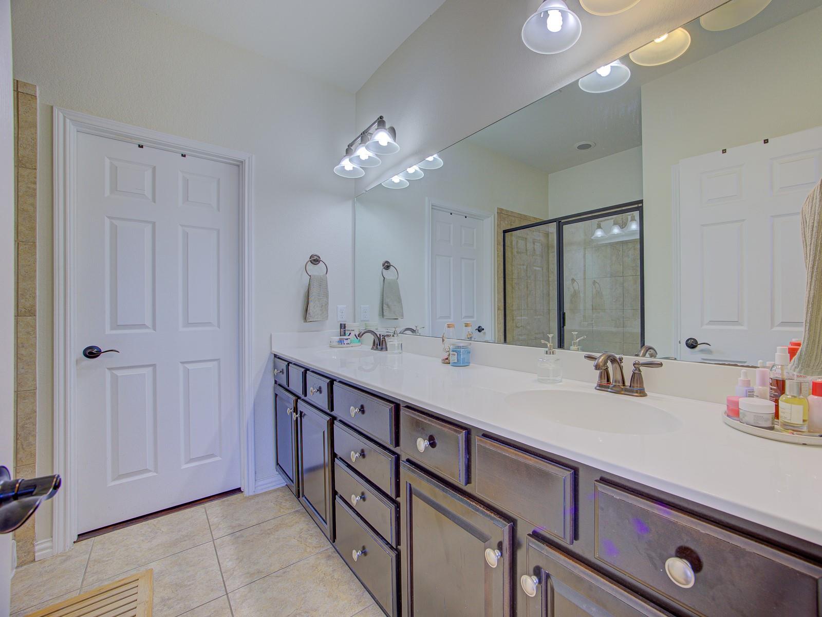 9928 Aly May Dr, Austin, TX 78748