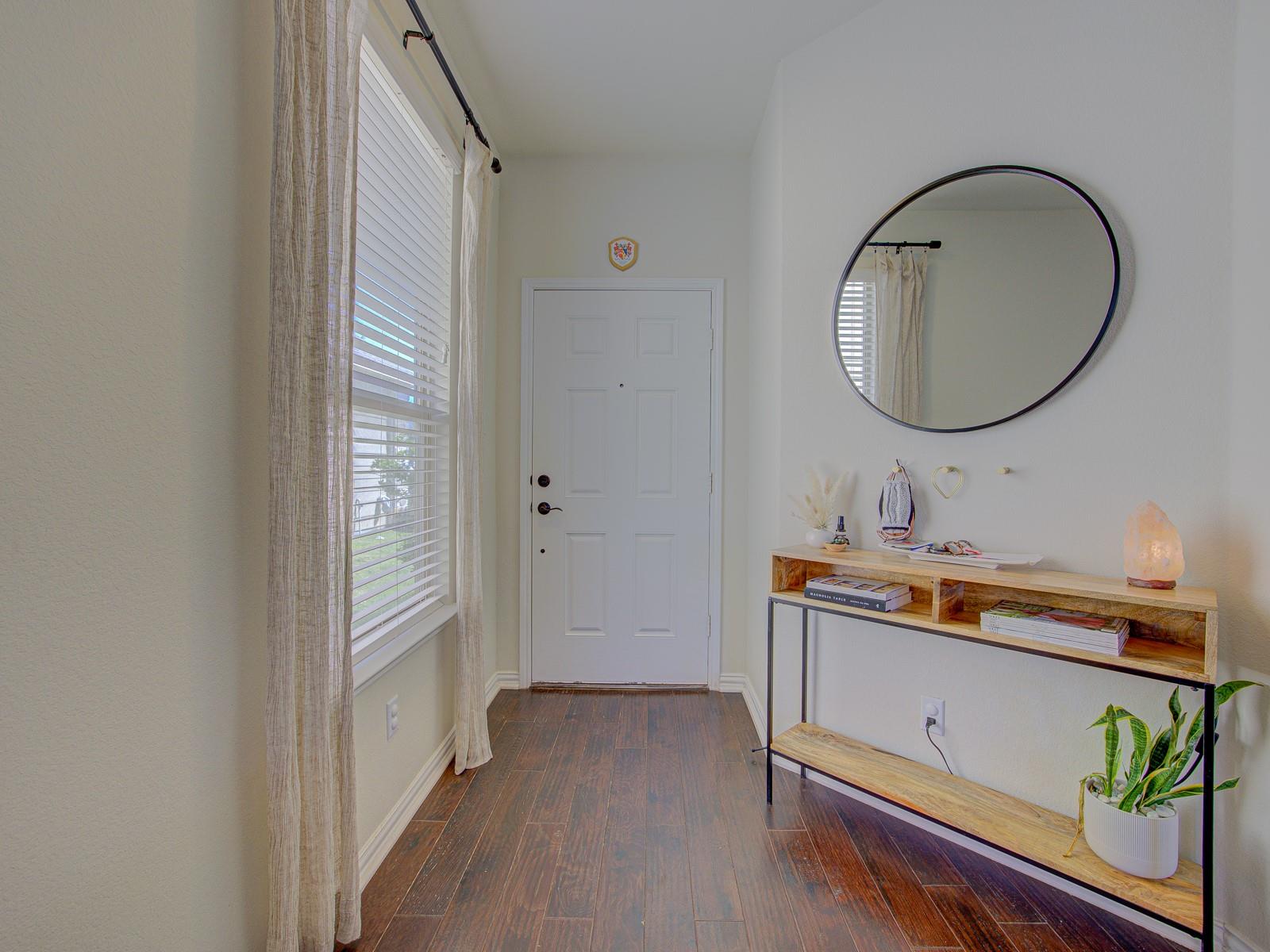 9928 Aly May Dr, Austin, TX 78748