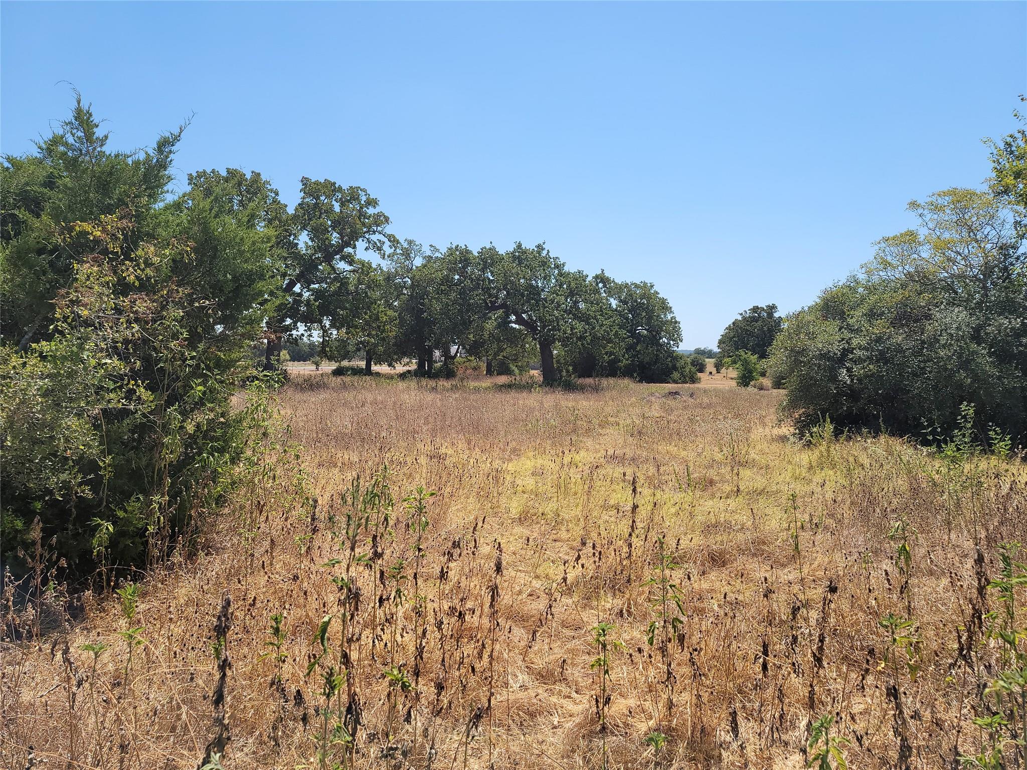 000 Brown Rd, McDade, TX 78650