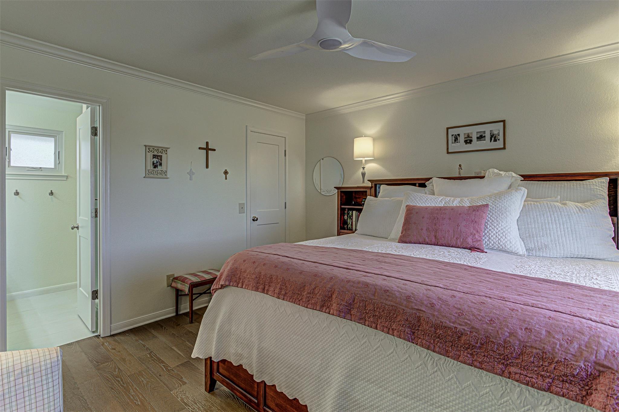 507 Mountain Dr, Horseshoe Bay, TX 78657