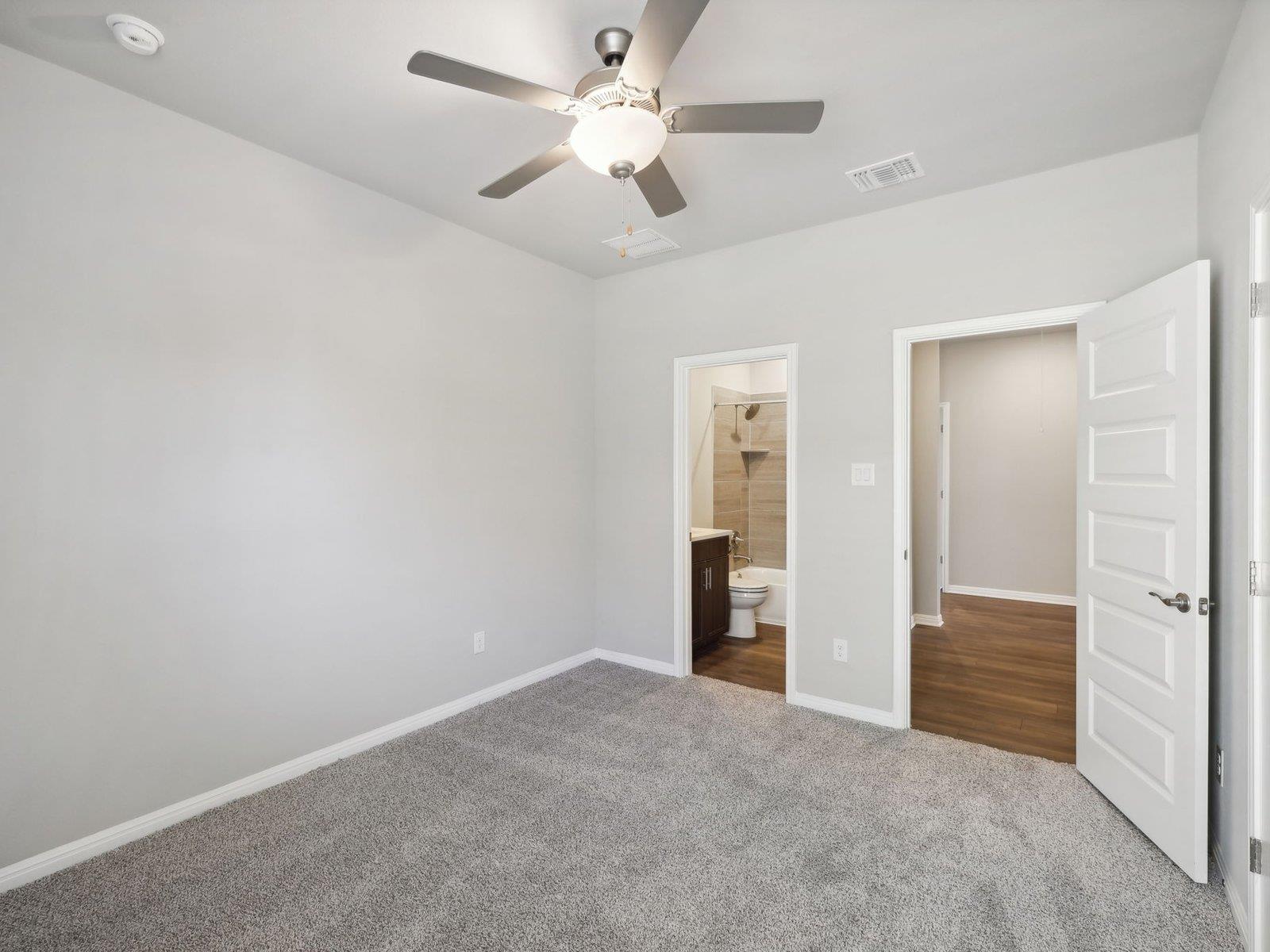 129 Skyview Farm Ln, Liberty Hill, TX 78642