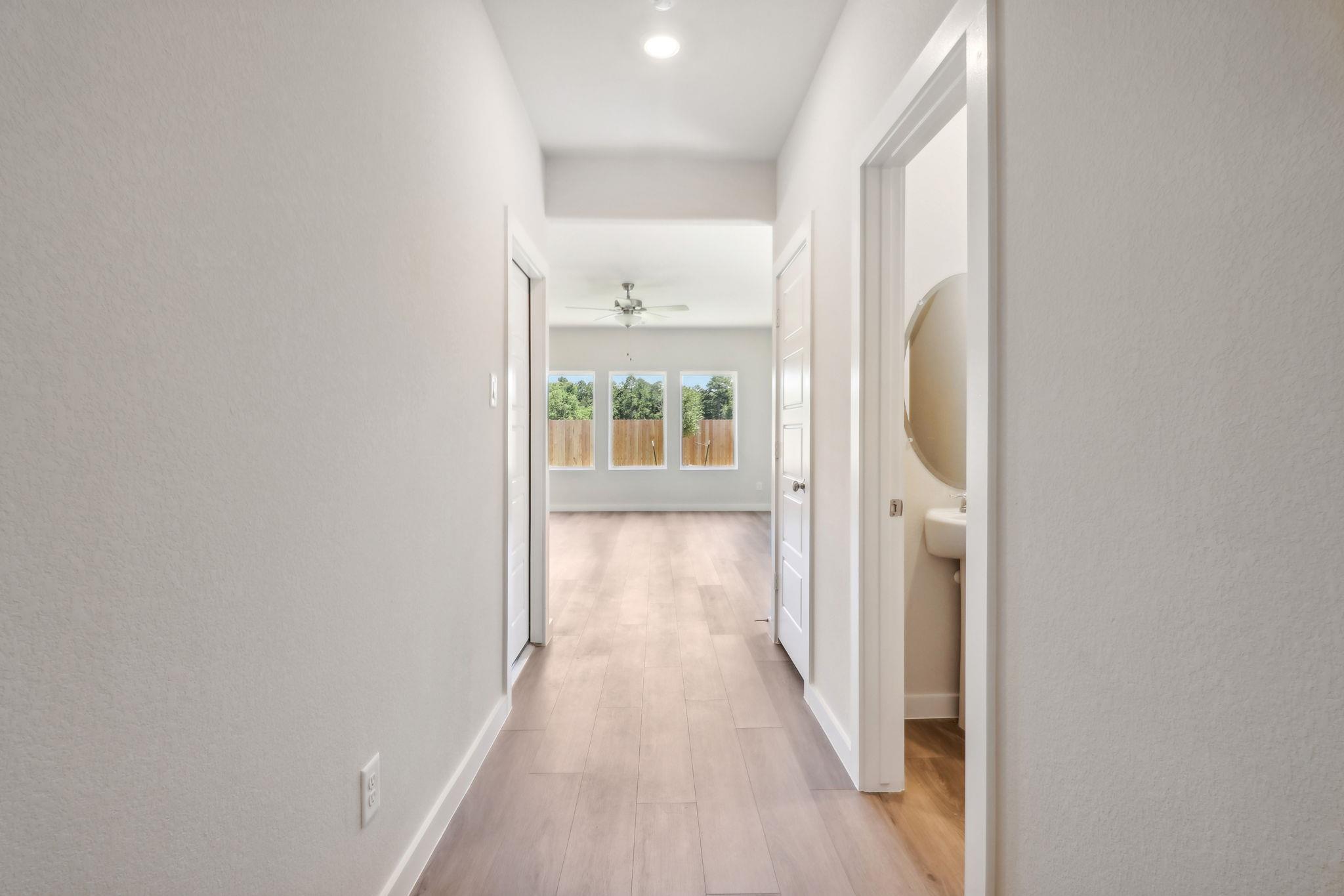 221 Outlaw Dr, Liberty Hill, TX 78642