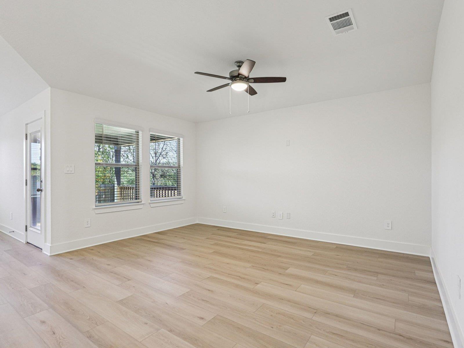 775 Sue Peaks Loop, Dripping Springs, TX 78620