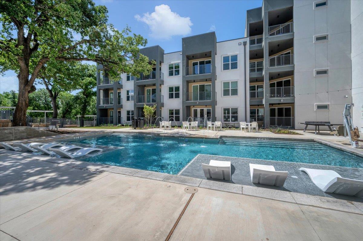 4801 Springdale Rd # 1402, Austin, TX 78723