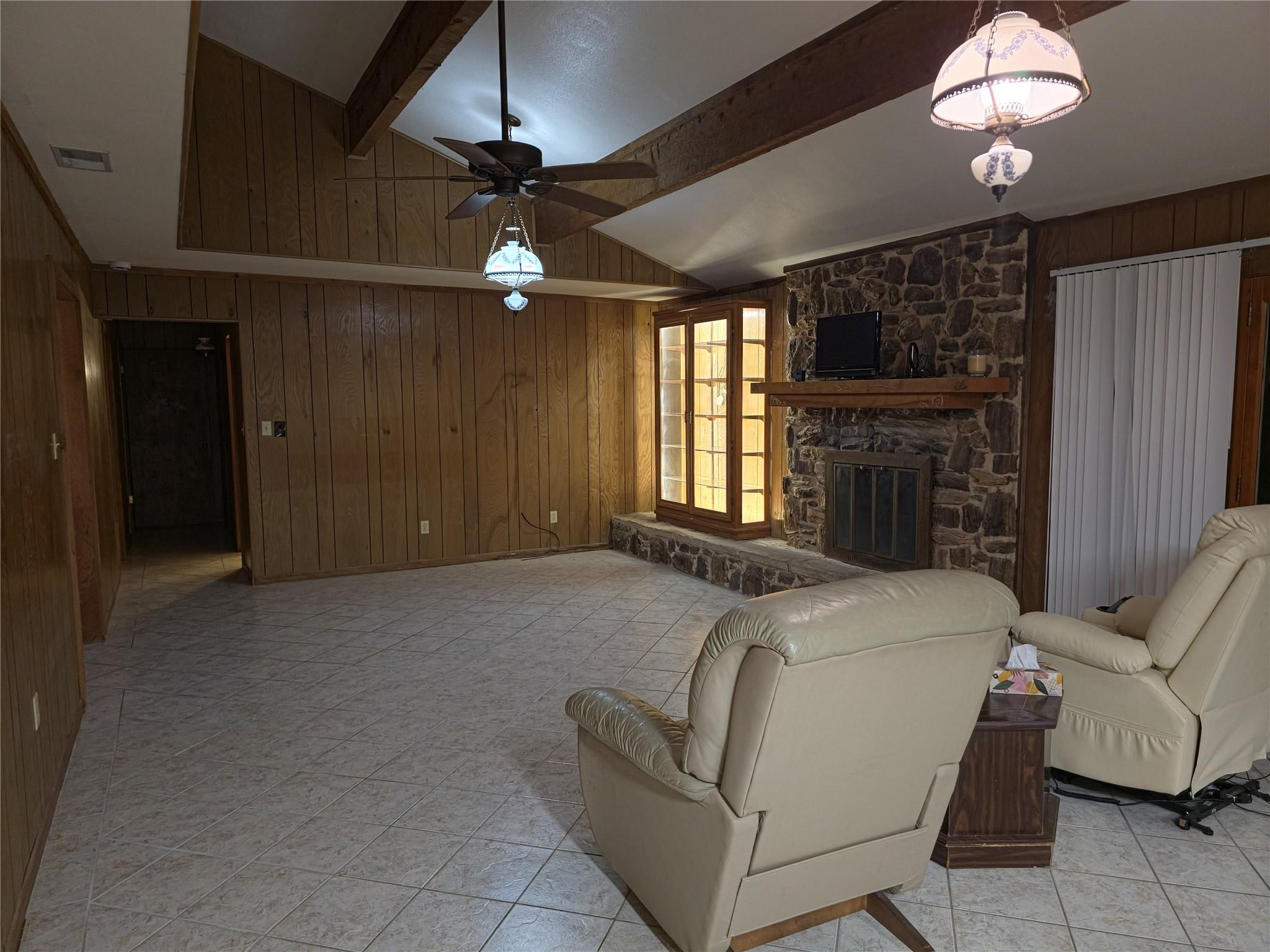 5066 Fm 535, Cedar Creek, TX 78612