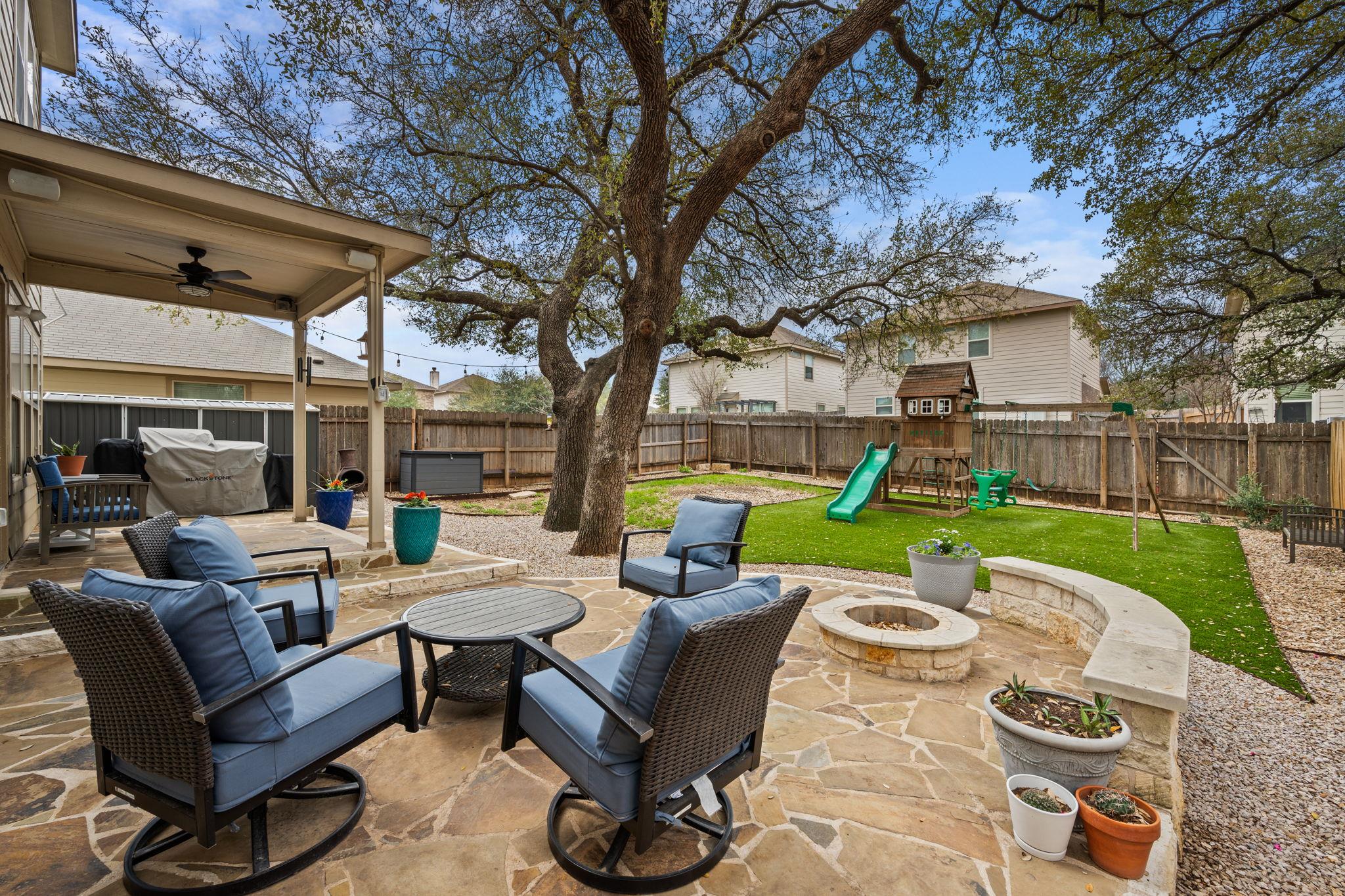 168 Golden Eagle Ln, Leander, TX 78641