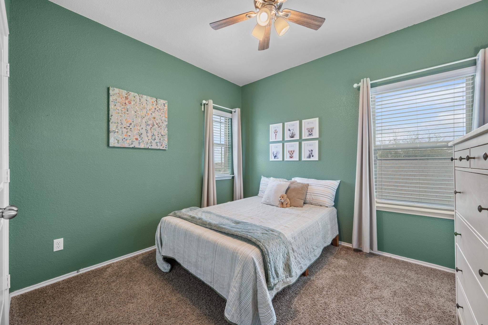 168 Golden Eagle Ln, Leander, TX 78641