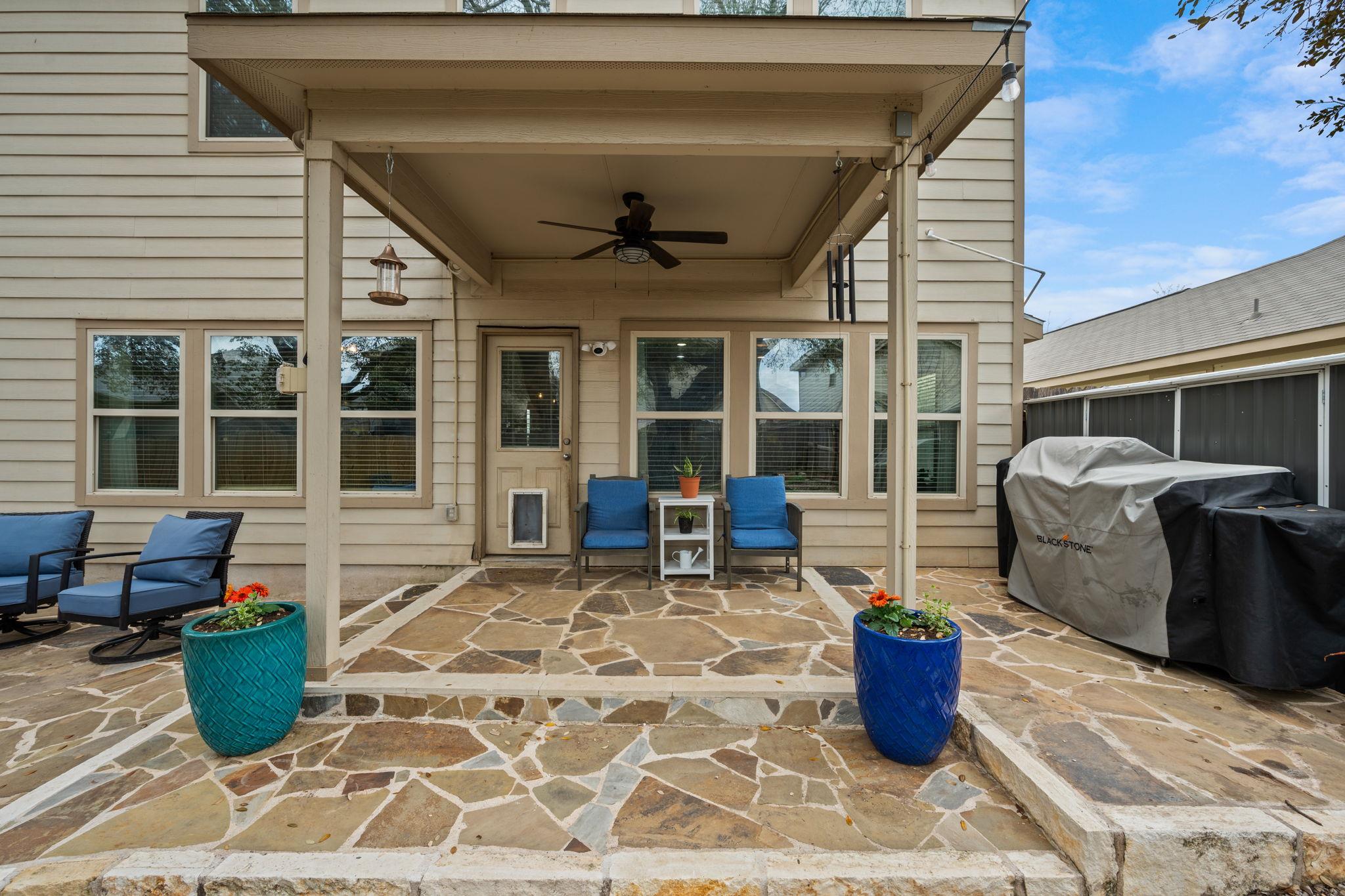 168 Golden Eagle Ln, Leander, TX 78641