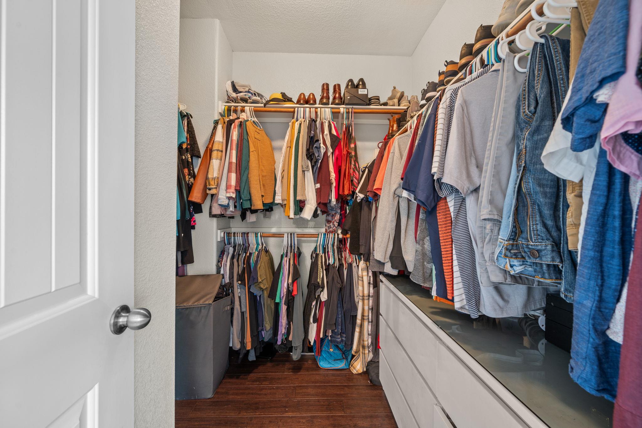 168 Golden Eagle Ln, Leander, TX 78641