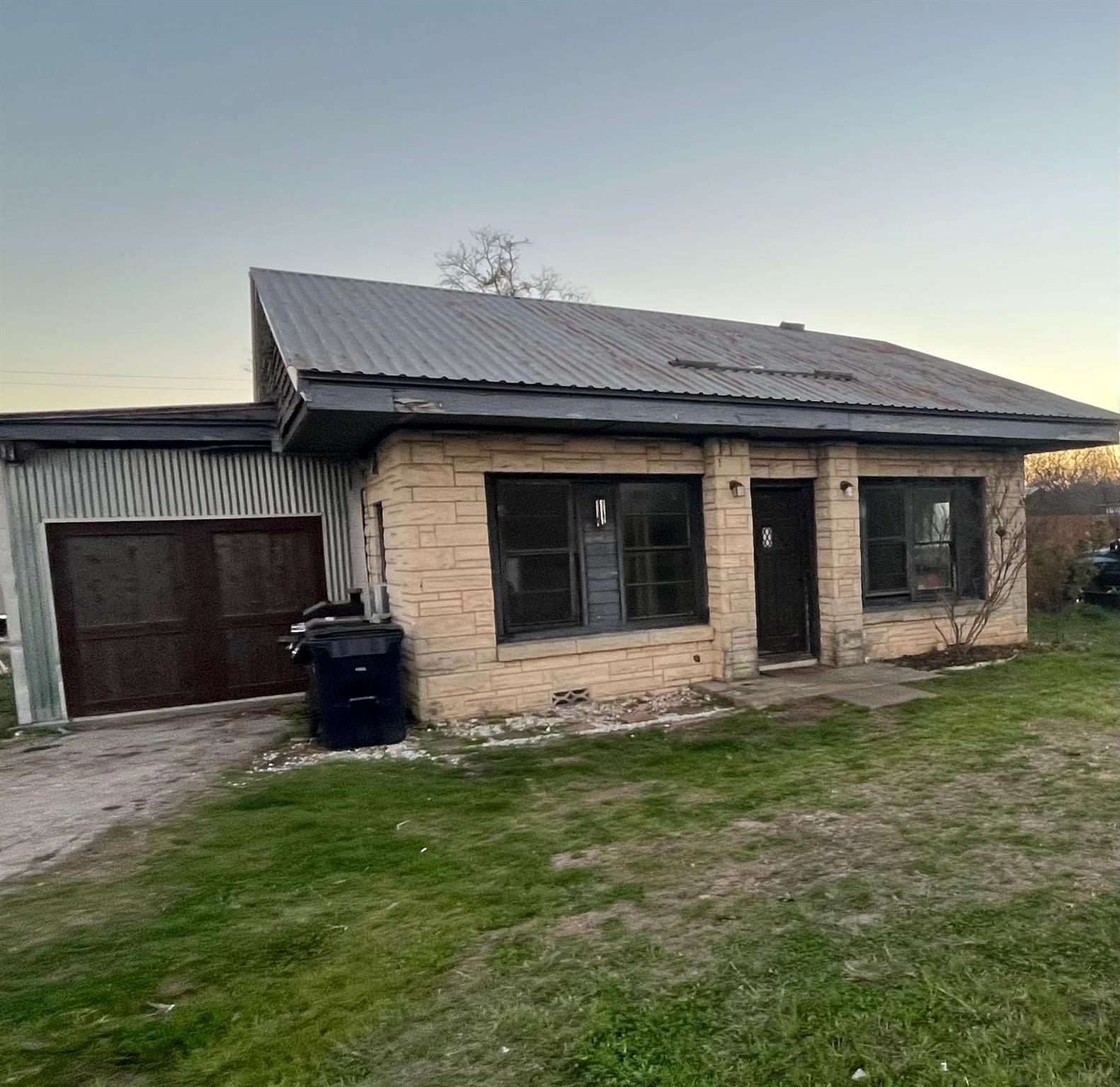 520 W Hwy 29 St, Bertram, TX 78605