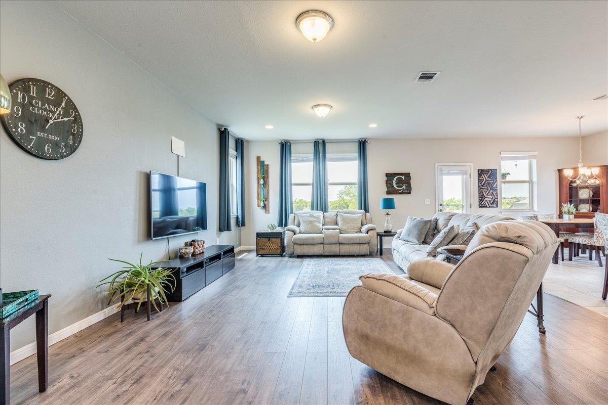 190 Sandy Path, Buda, TX 78610