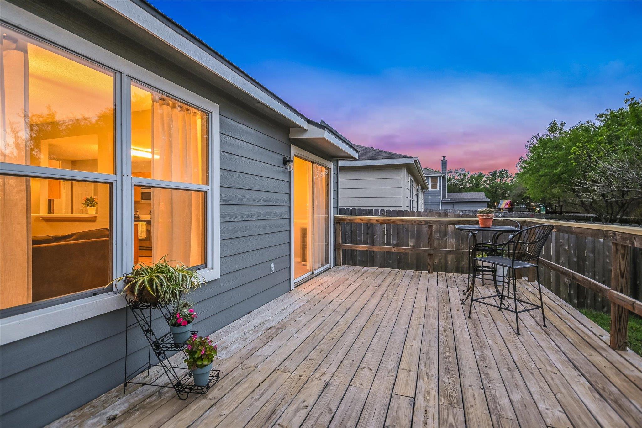 2124 Coats Cir, Austin, TX 78748