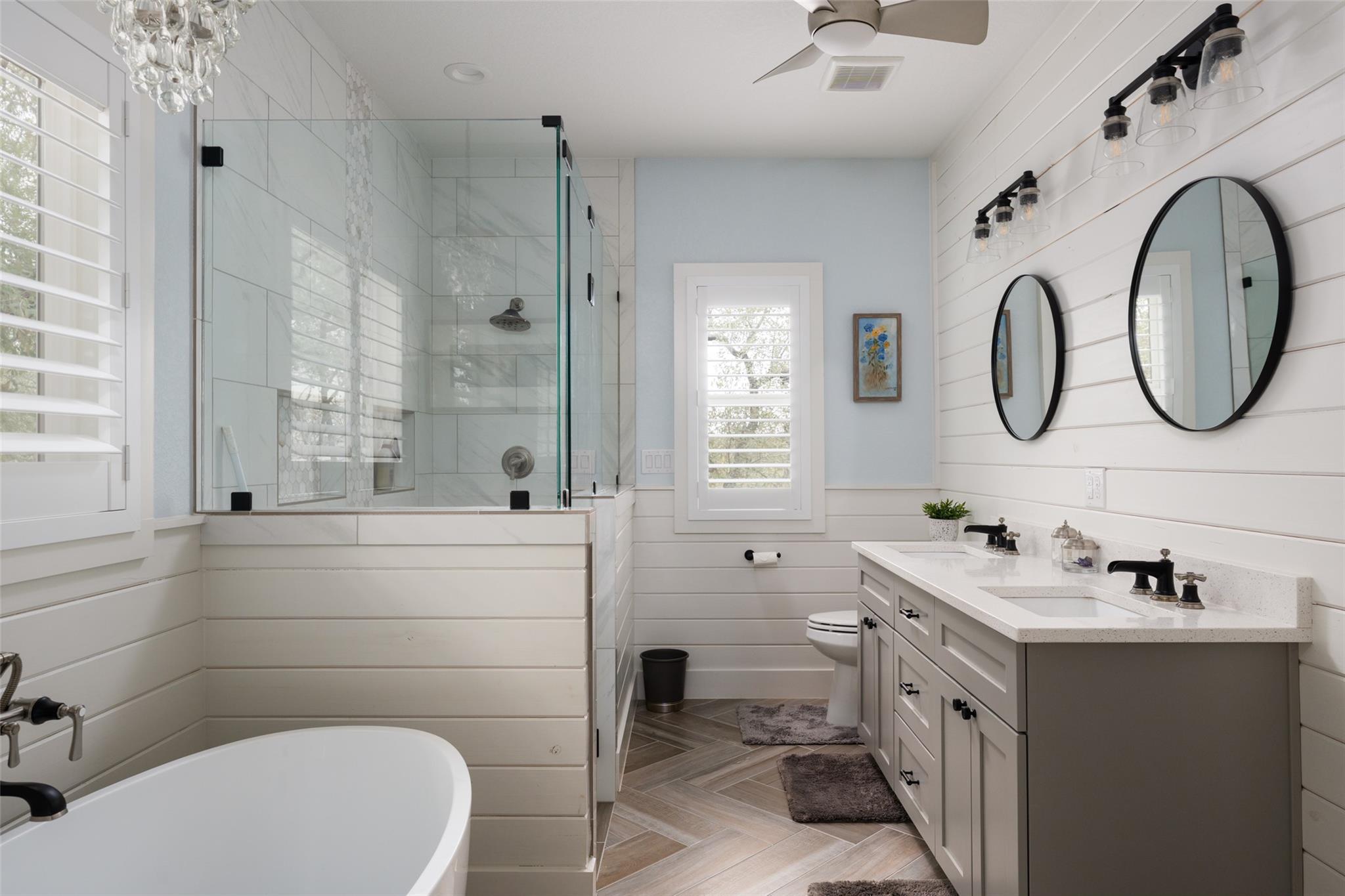 1382 Cottonwood Rd, Fischer, TX 78623