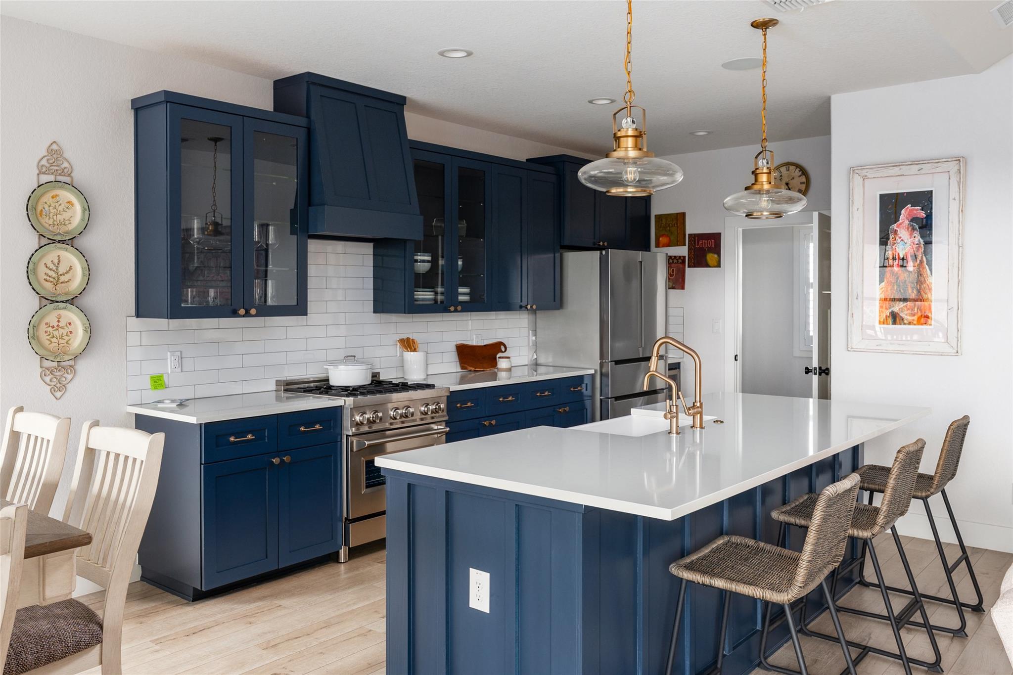 1382 Cottonwood Rd, Fischer, TX 78623