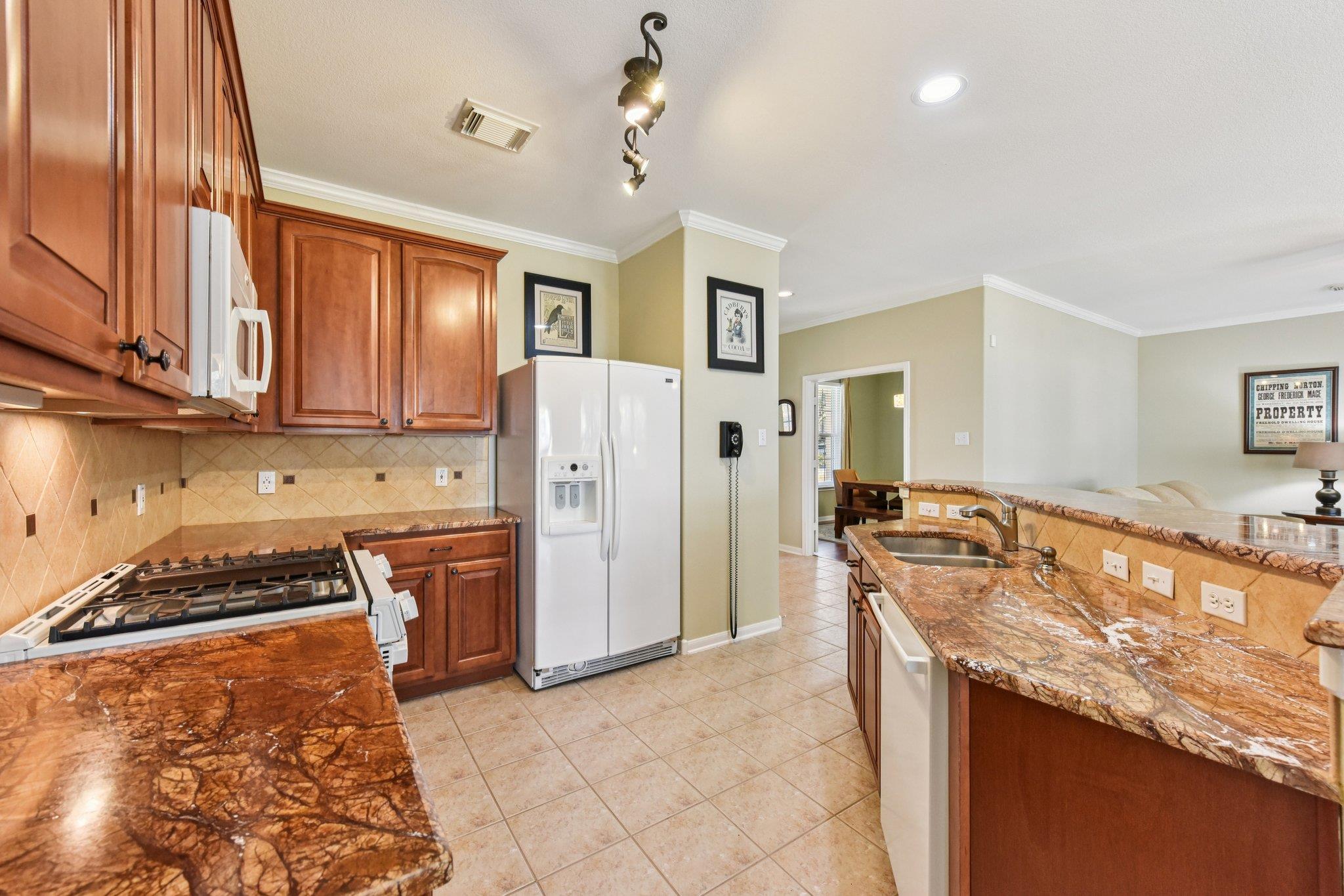 9100 Wampton Way, Austin, TX 78749