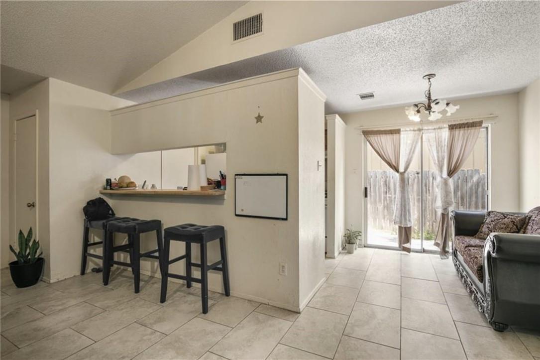 517 Greenlawn Blvd # 517, Round Rock, TX 78664