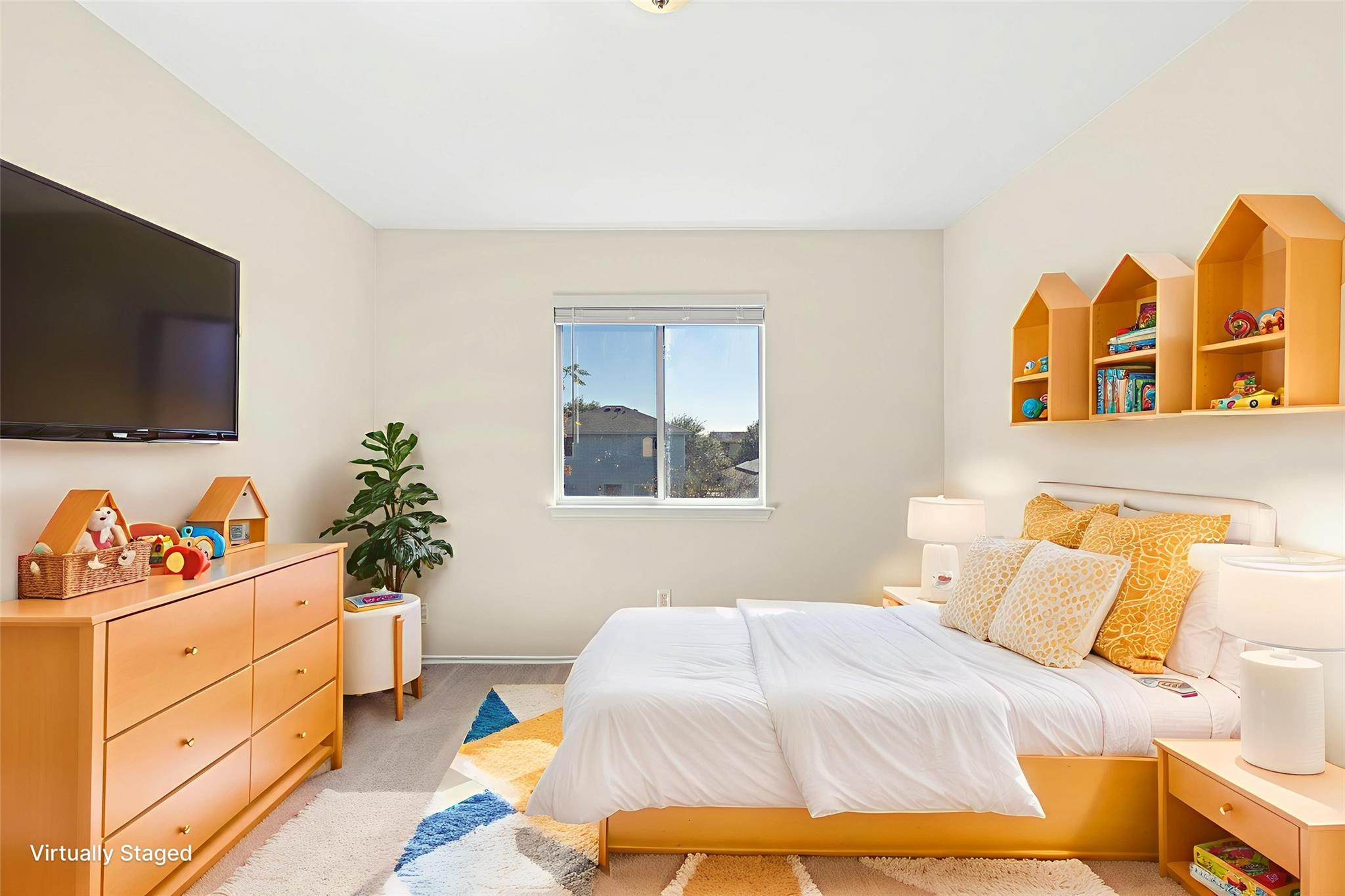 17913 Honey Locust Ln, Elgin, TX 78621