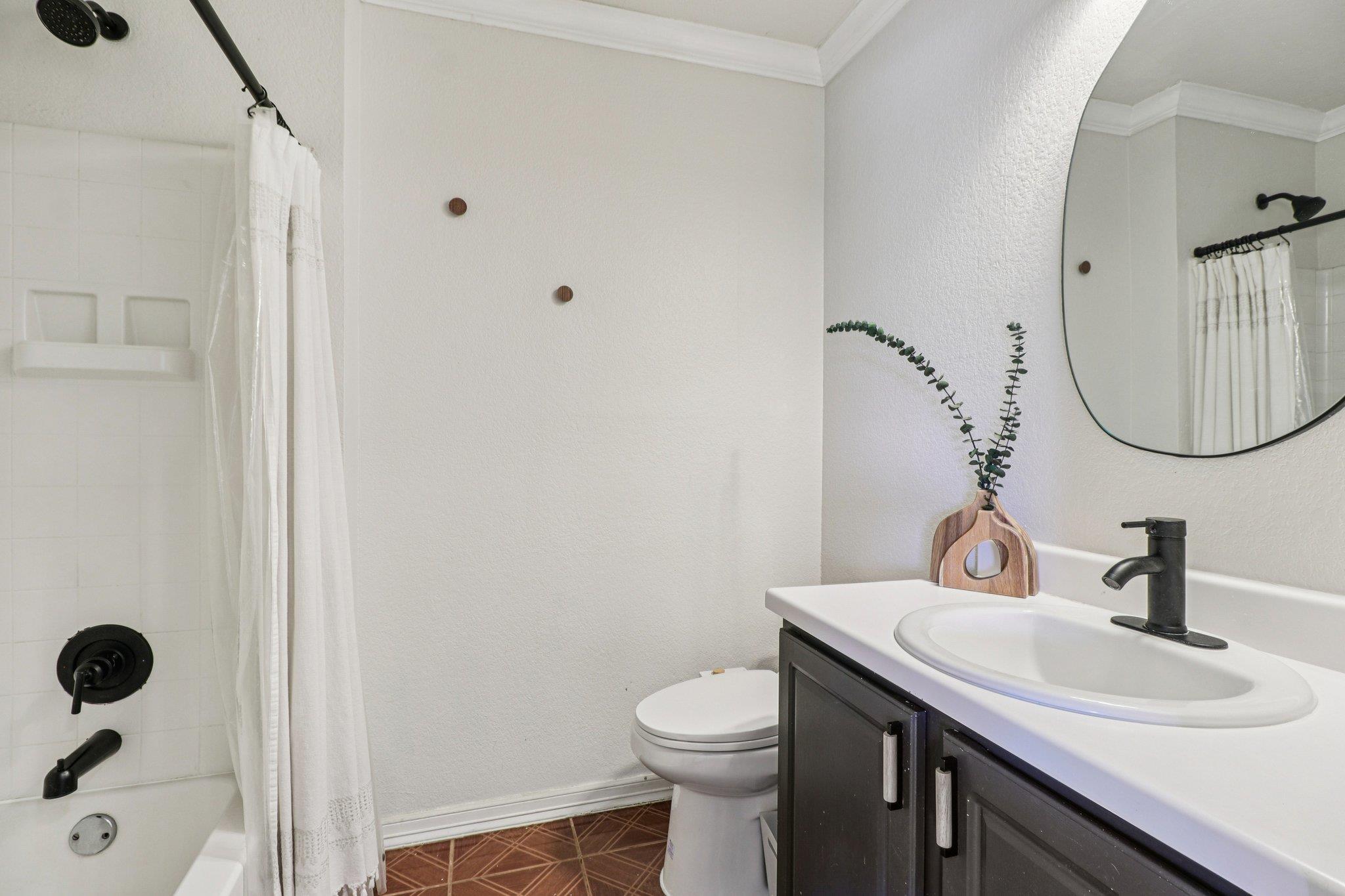 13508 Sierra Wind Ln, Elgin, TX 78621