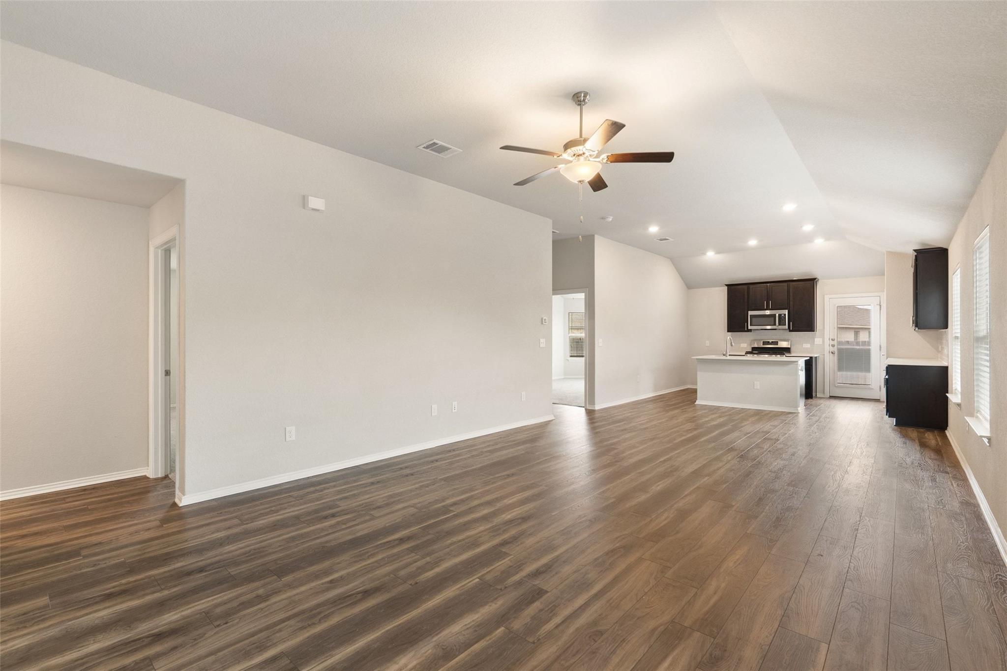 13608 Bullhorn Acacia Pass, Manor, TX 78653